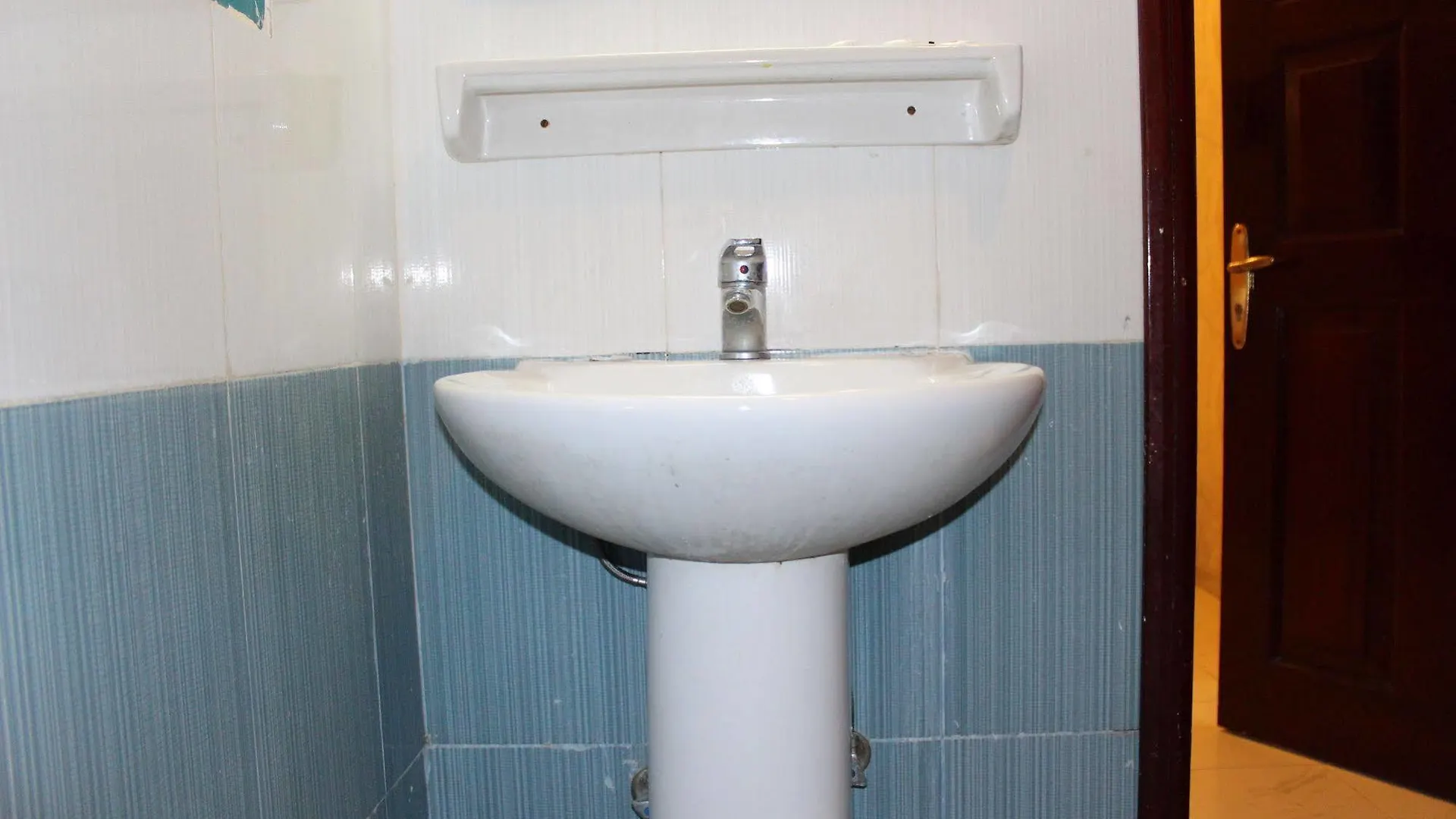 Sutchi Hotel Dubai