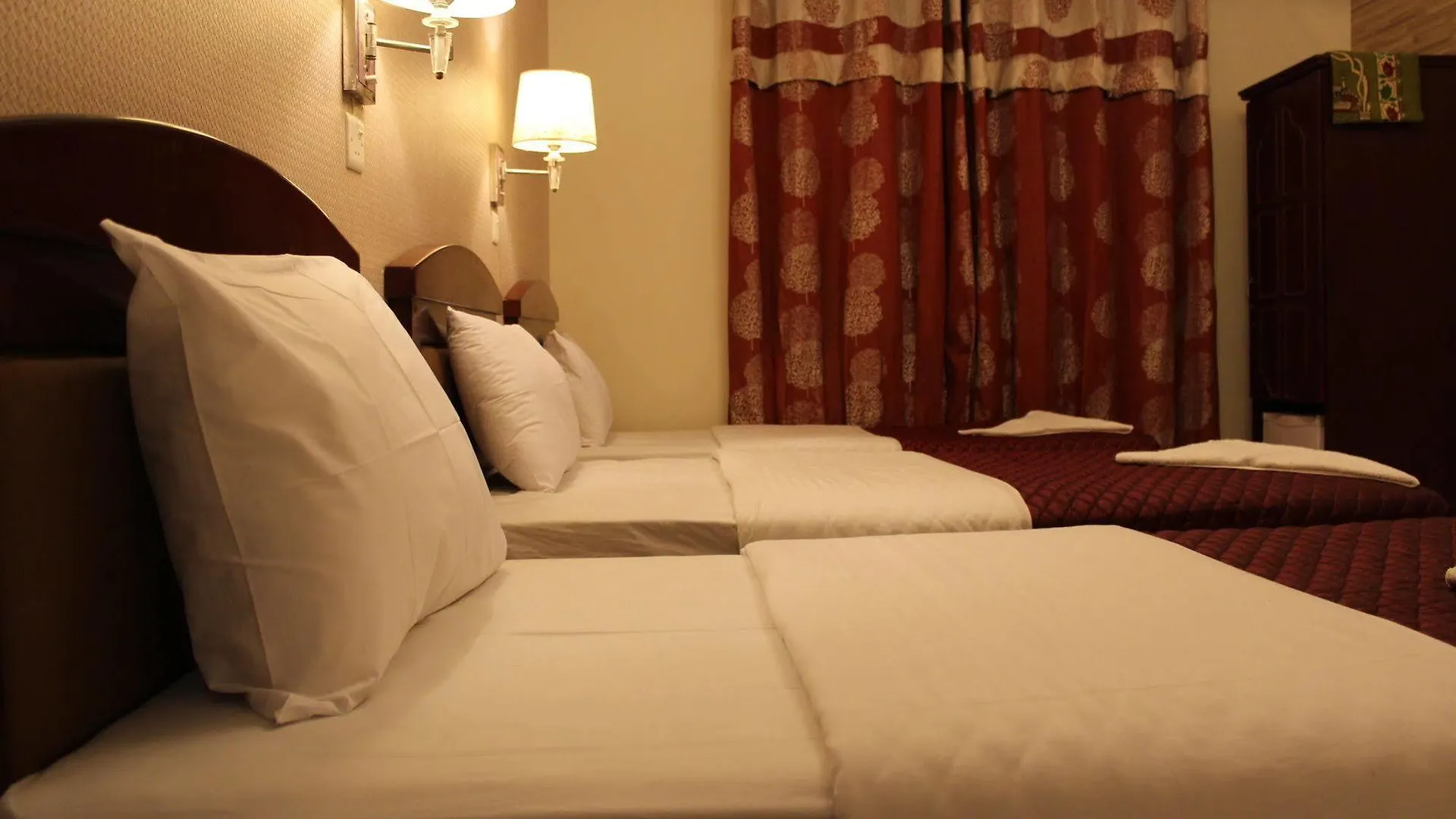 Sutchi Hotel Dubai